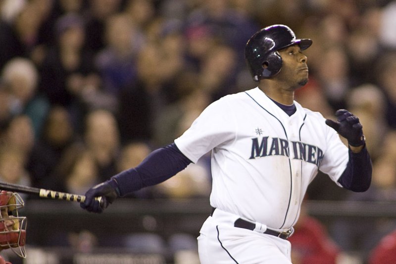 MLB legend Ken Griffey Jr. joins Seattle Sounders ownership group