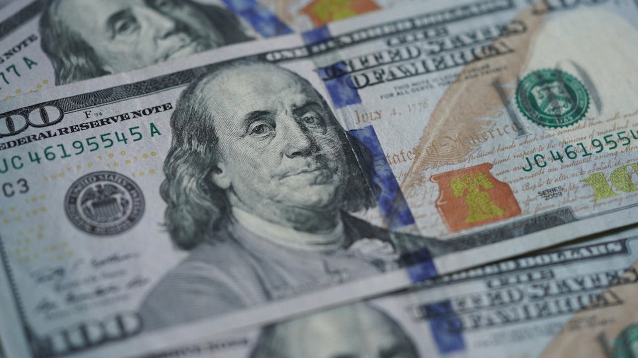 saving business money investments summer spending