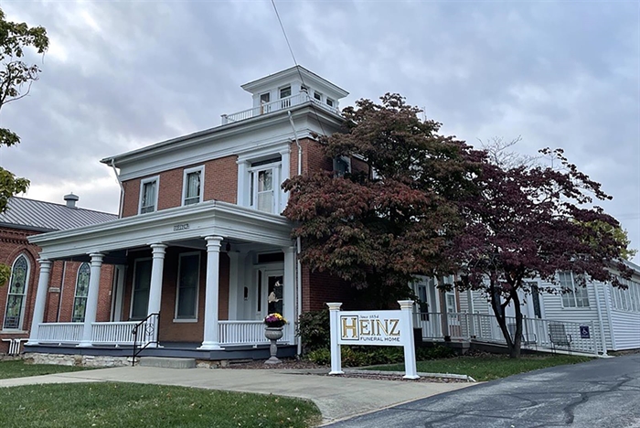 Carlinville Heinz Funeral Home