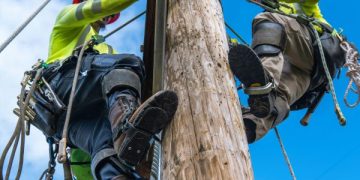 Essential safety tips for utility workers