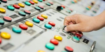 The basics of troubleshooting your industrial control panel