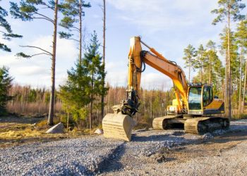 The Best Heavy Machinery for Earthmoving Projects