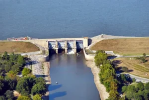 Carlyle Lake