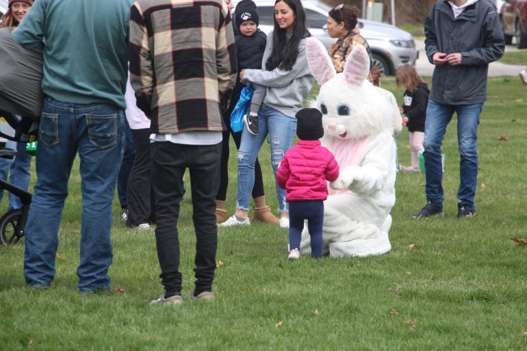 Pana Easter Egg hunts
